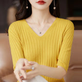 Women Sweater Short Sleeve V-neck Stripe Knitwears Slim Fit Shirt Korean Fashion Pullovers Thin Knit Tops 2023 Bottoming Shirts