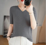 Women Sweater Short Sleeve V-neck Stripe Knitwears Slim Fit Shirt Korean Fashion Pullovers Thin Knit Tops 2023 Bottoming Shirts